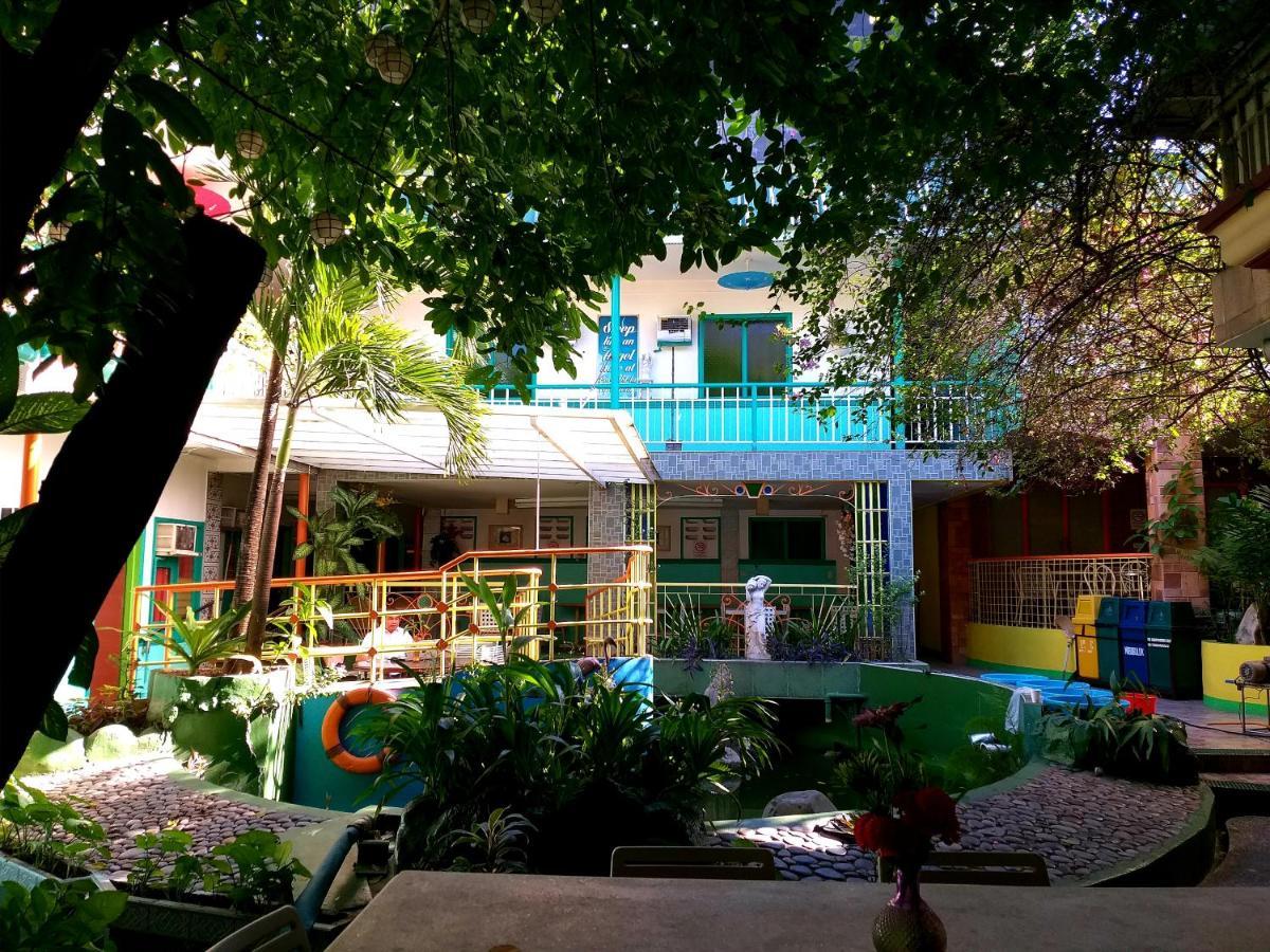 קואזון סיטי Park Vil-La Apartelle מראה חיצוני תמונה